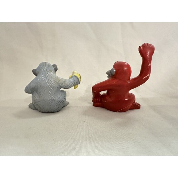 LOT OF 2 VTG 1990'S JASMAN ANIMAL FIGURES - 1 MONKY with BANANA & GORILLA - Picture 4 of 9